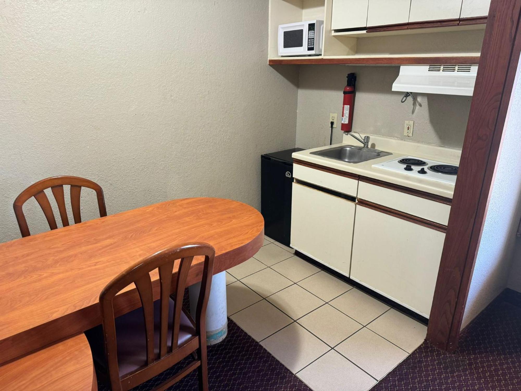 Rodeway Inn & Suites South Of Fiesta Park San Antonio Eksteriør billede